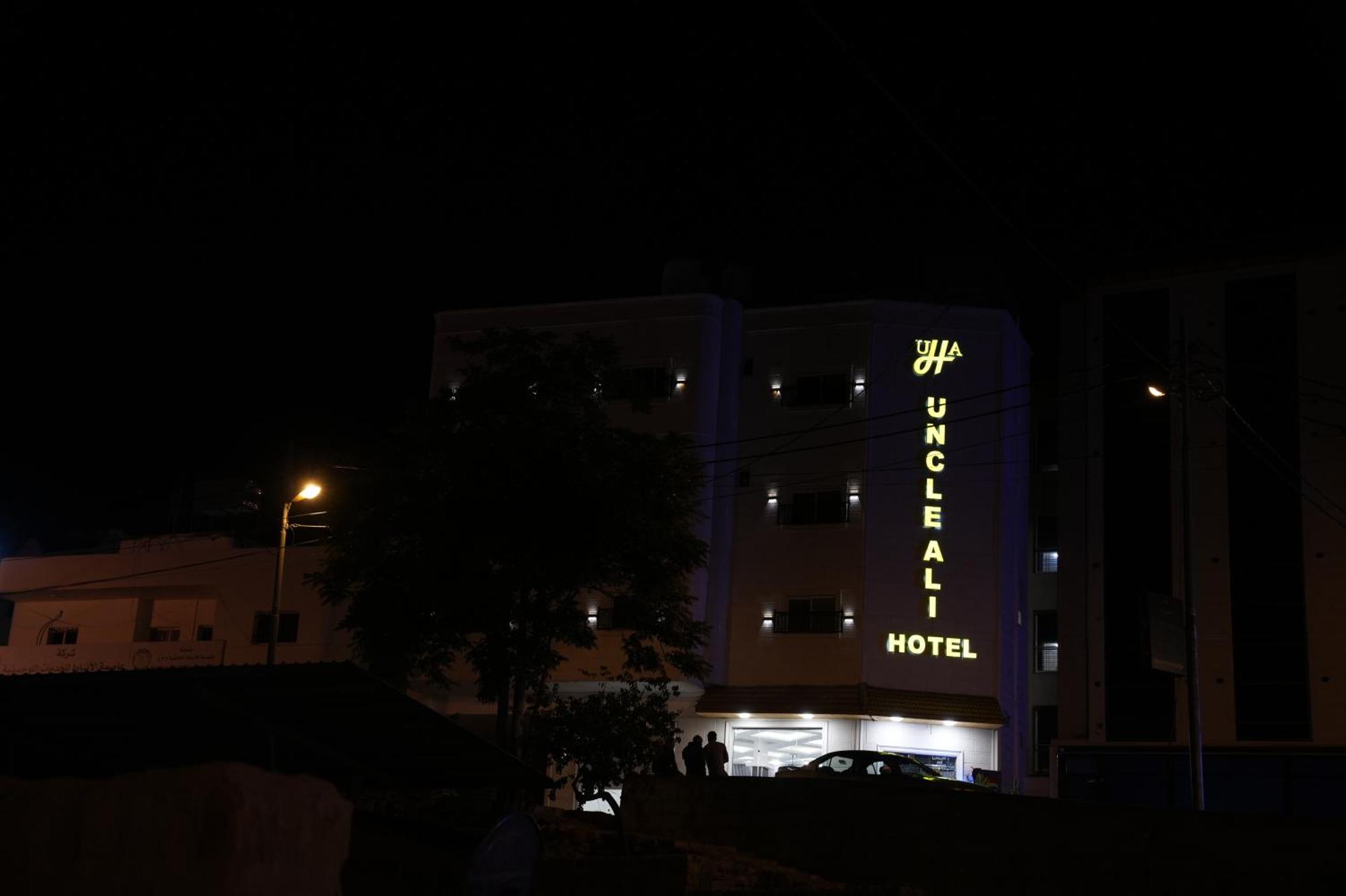 Uncle Ali Hotel Wadi Musa Buitenkant foto